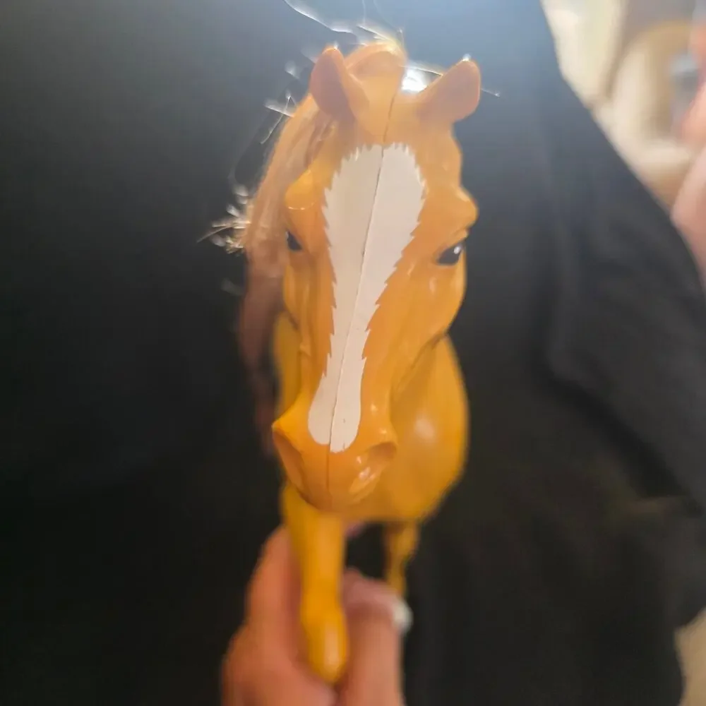 1980 Mattel Barbie Palomino Horse Dallas Saddle 11